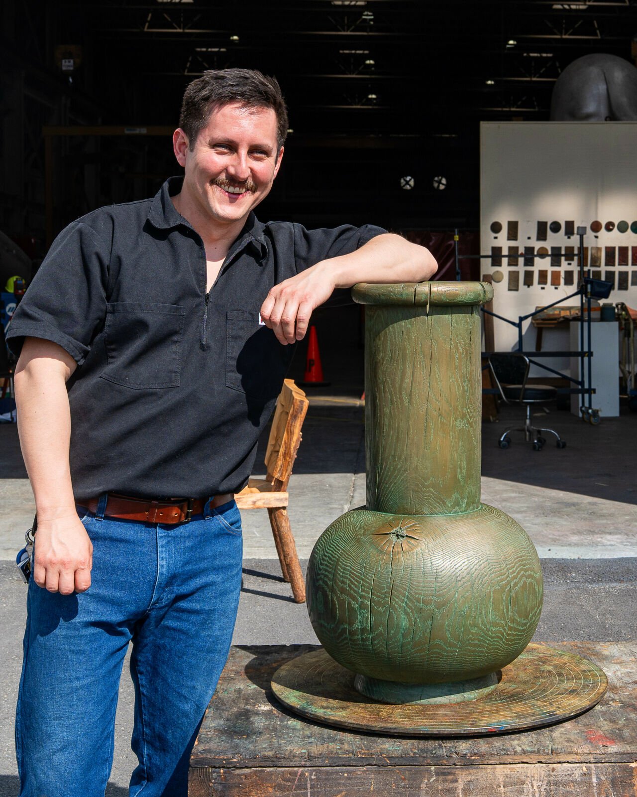 From Wood to Bronze: Raul De Lara on Capturing the Personality of Material