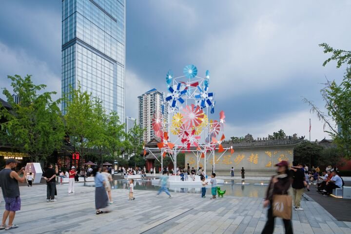 Isabel + Helen Studio